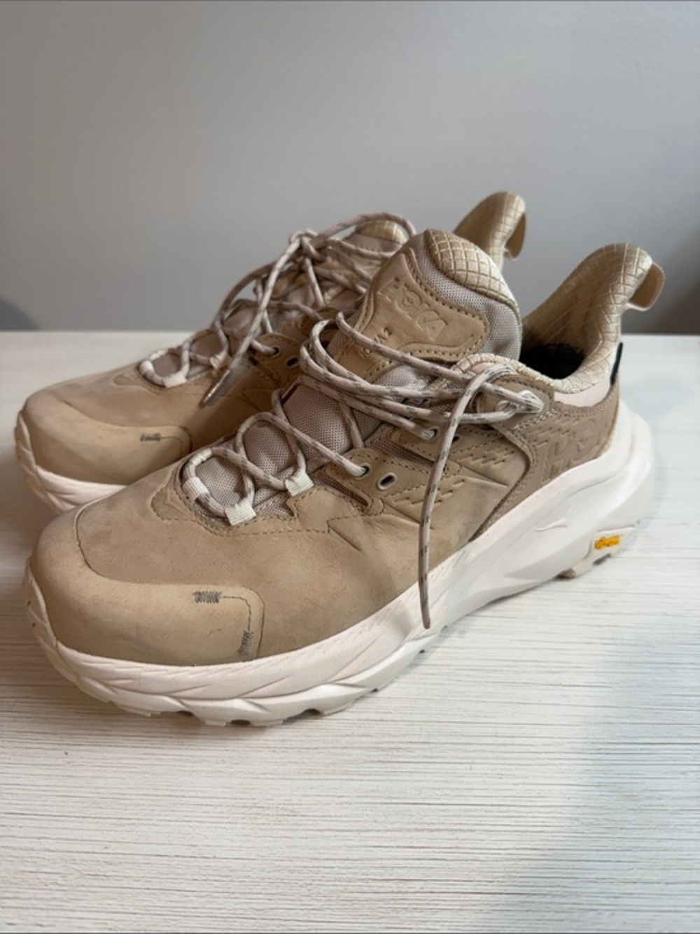 HOKA kaha 2  Beige Chunky Sneakers
